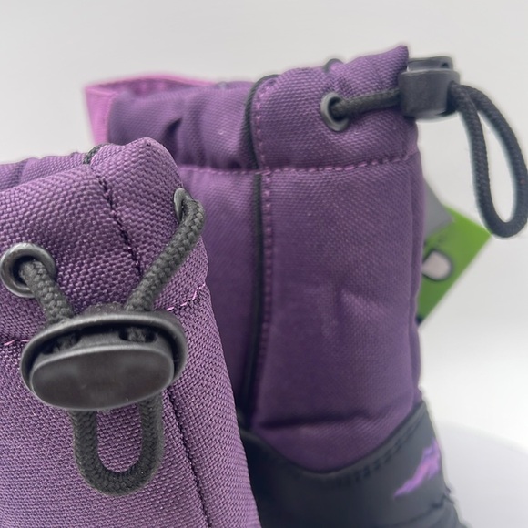 NWT Tundra Kids Thermal Snow Boots – Black/Purple Size 8 - Picture 15 of 15